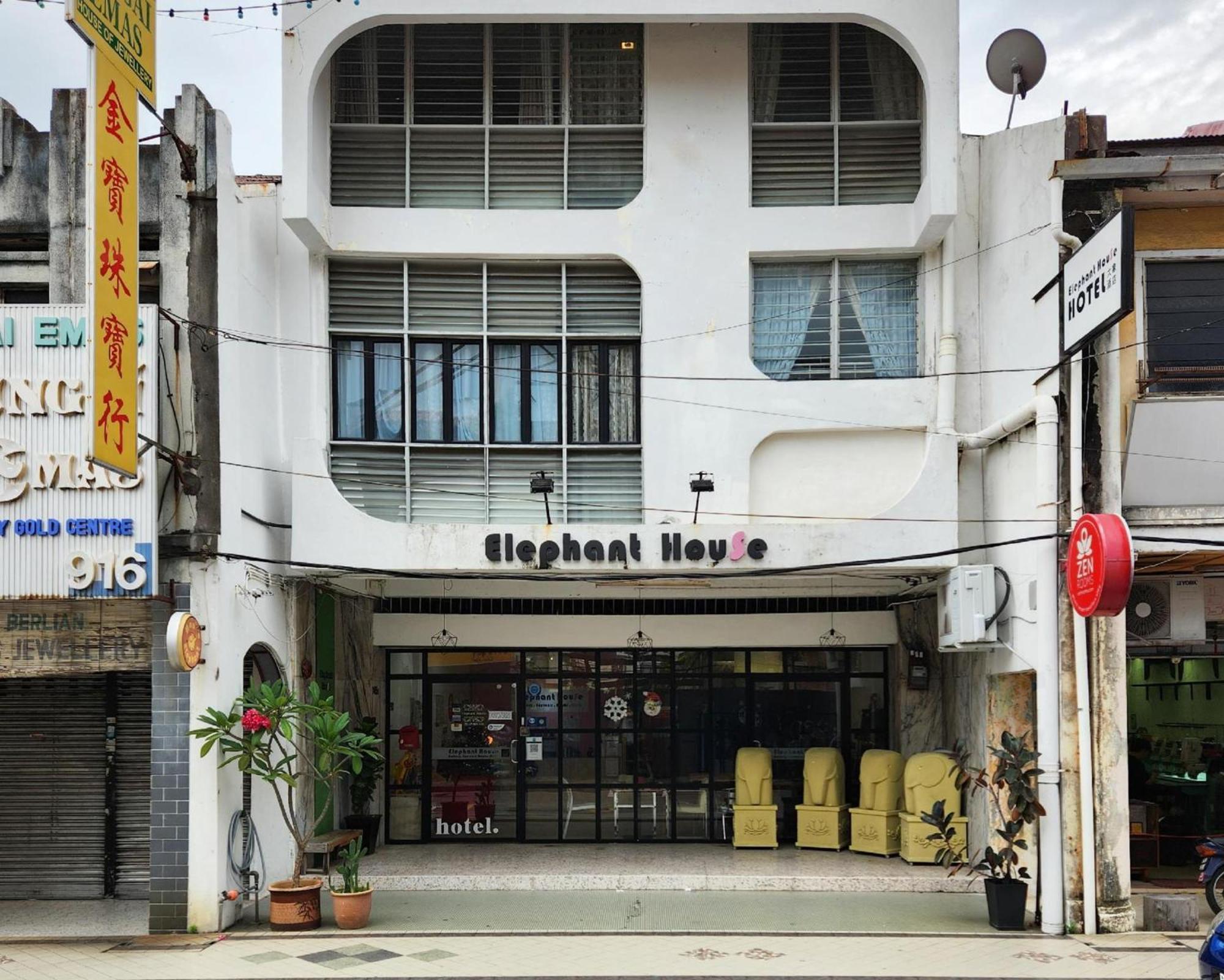 Oyo 91068 Elephant House Boutique Hotel Τζωρτζ Τάουν Εξωτερικό φωτογραφία